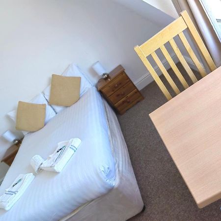 Cardigan Bay Self Catering Accommodation Aberystwyth Bagian luar foto