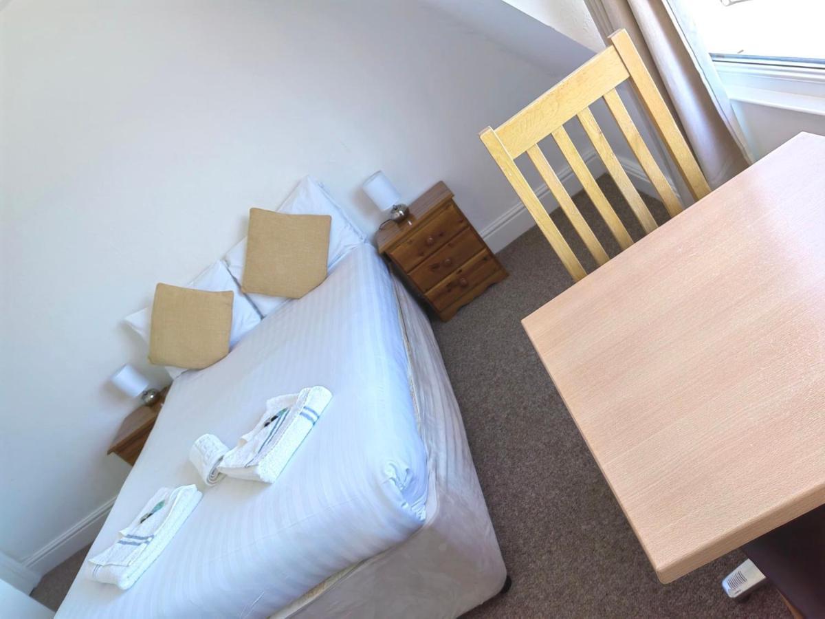 Cardigan Bay Self Catering Accommodation Aberystwyth Bagian luar foto