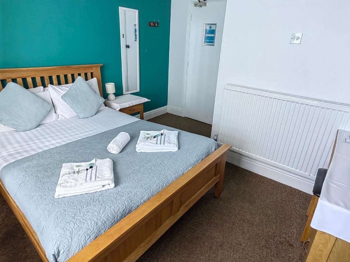 Cardigan Bay Self Catering Accommodation Aberystwyth Bagian luar foto